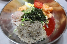 역사문화체험과 함께 가성비 좋은 맛집으로 떠오르는 경주 불국사 맛집 통나무횟집