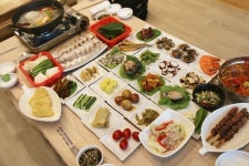 여수 맛집 사계절 횟집의  하모 샤브샤브. 무더운 여름 보양식으로 제격