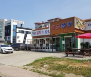 바다향 그대로, 싱싱한 해산물 한가득! 속초맛집 황금물회