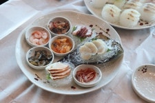 제주도 맛집 '월척수산 본점', 무한리필 회코스 먹으면 매운탕이 무료