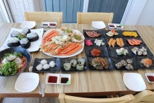 속초 대포항 맛집 대포대게, 물회와 자연산회까지…가성비 좋은 횟집으로 인기