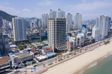 호텔 센트럴 베이 오픈... 부산 광안리 랜드마크 기대