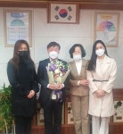남종섭 도의원, 산양초등학교로부터 감사패