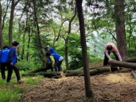 세종시 부강면 바르게살기위원회, 노고산 등산길 노면정비 실시
