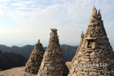 18. 금오산 약사암