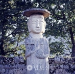 30. 충주 대원사지와 석불입상