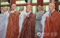 "동산 스님 정화 이념 계승 연구소 설립해야"