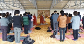 상월선원 정진열기에 휴일은 없다
