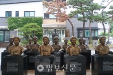 나눔의집에 유가족 머무는 것도 막아선 자칭 제보자들