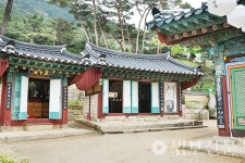 21. 서울 진관사와 초월 스님