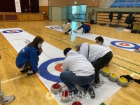 컬링 즐기고 스트레스 날리고~