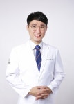 지속되는 허리 통증, 한의원 치료가 도움 될까?