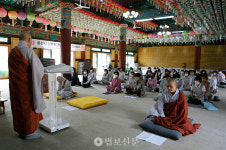 참선으로 다진 신심 봉사로 회향한 10년
