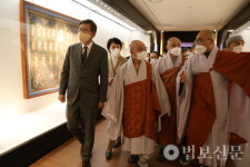 범어사, 성보관 신축이전 개관…국내 사찰박물관 최대 규모