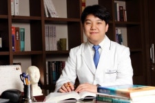 신체 균형 어긋난 환자, 한의원 추나요법 도움 될까?