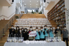 덕양행신종합사회복지관, 1인 가구에 음식꾸러미 전달