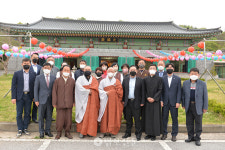 호국충경사, 3년만에 봉축 점등식