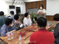 서원노인복지관, 고령의 국가유공자와 함께 숲 체험