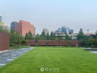 [가톨릭의 도 넘은 공공역사 독점] 1-②. 광화문·서소문 성역화