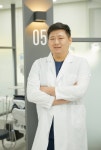 헤리 시스템 이용한 임플란트, 주위염 예방에 도움