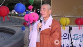 거제불교사원연, 서문삼거리 앞 봉축탑 점등식 봉행