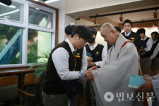 보현장학회, 밀양 청소년 인재 불사…삼랑진 중·고 장학금 1300만 원