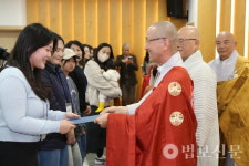 창원특례시불교총연합신도회, 창립 후 첫 다자녀 불자 가정 자비 나눔