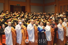 조계사 불교대학‧대학원, 졸업식 봉행…불교 가르침 삶에서 실천하길