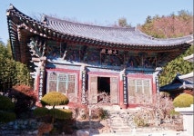 부산 기장군 장안사, 산불 확산에 유형 문화유산 긴급 이송 대비