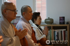 도심 속 수행과 강의 부산 남천명상아카데미, 개원식 봉행