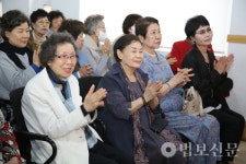 도심 속 수행과 강의 부산 남천명상아카데미, 개원식 봉행