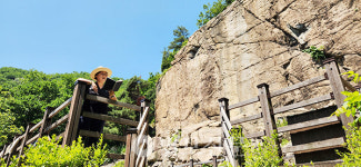 7. 시흥 소래산 마애보살입상, 대야동사지(大也洞寺址), 효일사지(曉日寺址) 