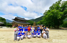 부여 무량사, 해외 태권도 선수단에 불교문화 전하다