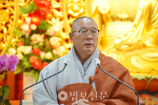 "배운만큼 실천하는 참 불자의 길 걷겠다"