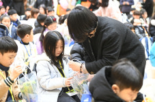 [와이드] 초등학교 10곳중 3곳 신입생 한 자릿수