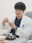 임플란트, 의식하진정법 수면치료로 치과공포 없이 진행 가능 