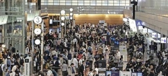 한일 관광객 전용 입국심사 레인 임시 운영