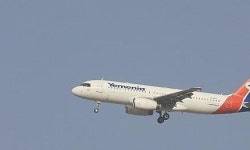이스라엘, 사나 공항 공습으로 후티 타격