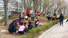 봄꽃향기 가득한 익산시 영등1동 환경정비 활동