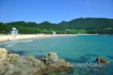 남국의 정취 물씬 남해군 송정솔바람해변 10일 개장