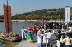 서울시 마포구, 황포돛배의 제12회 마포나루 새우젓축제