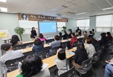 정읍시립신태인도서관, 김금희 작가 초청 강연 가을, 낭독회 열어