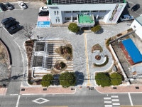 하동 북천 정원마루...면사무소가 주민 휴식 공간으로