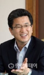 (주)유성태전마트 | 허태정 유성구청장"참여·소통 기반 행복한 도시 건설"