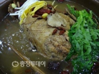 [따블 맛집]구기자 들어간 영양만점 옻닭
