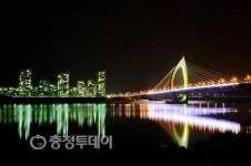 아듀 연기군! … 꿈의 도시 세종시로 새역사