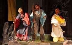 흥겨운 5일장 한바탕 놀아보세