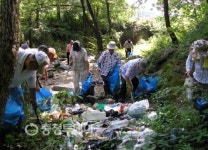 진천광혜원 노인봉사대 환경정화