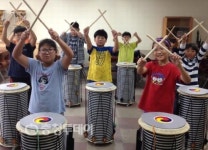 난타 마음의 문 두드리다