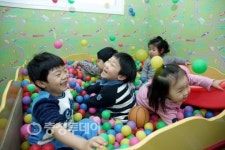 사내 어린이집은 24시간 놀이터